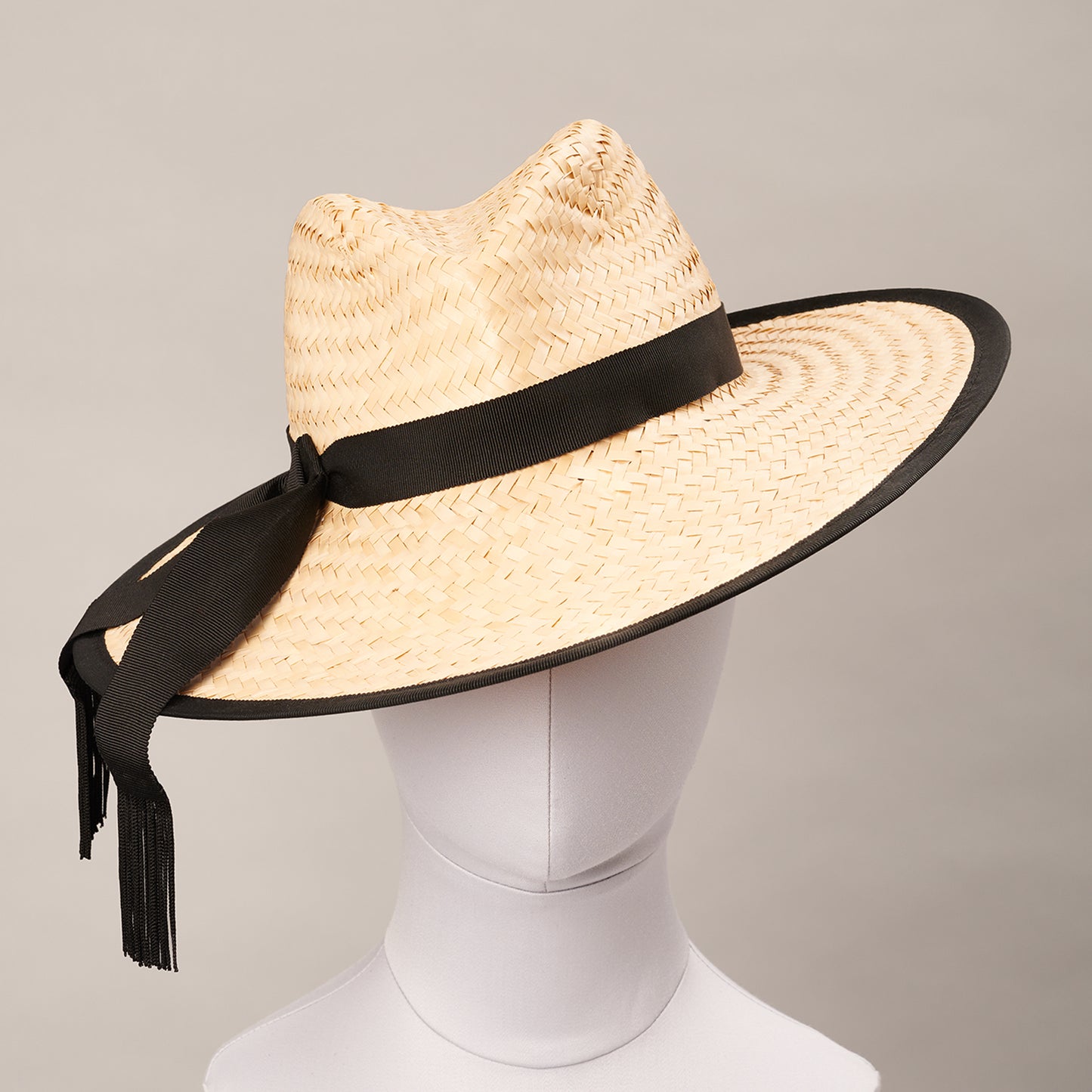 BERGMAN (PALM STRAW)