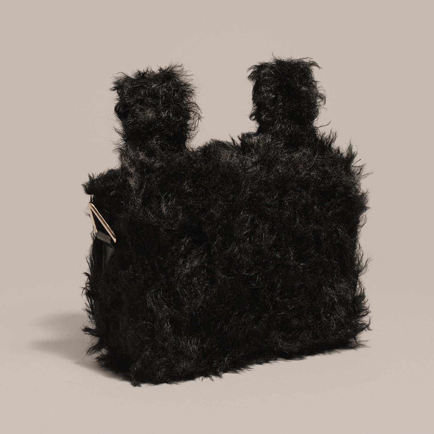 KURA (BLACK)