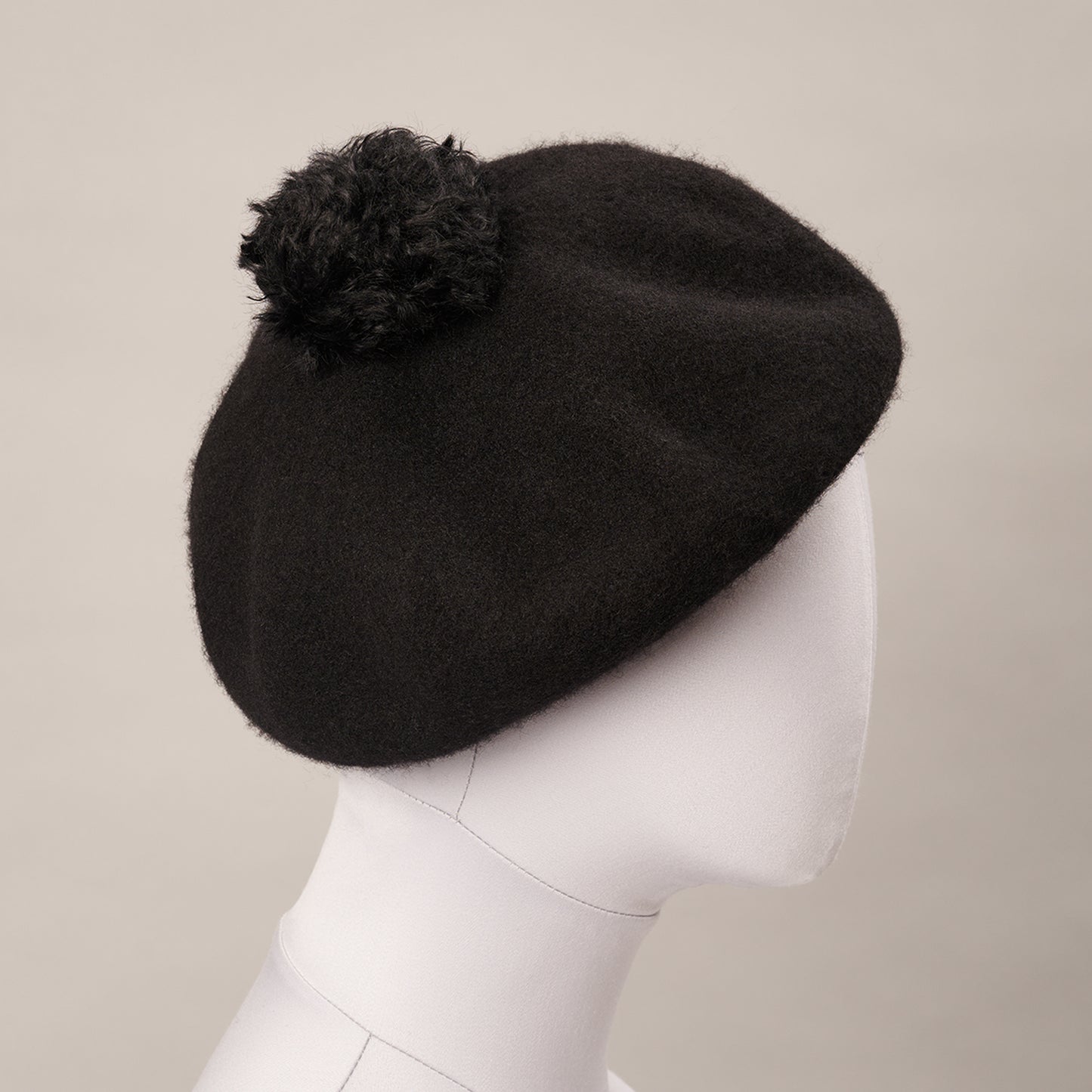 LEO BERET (BLACK)