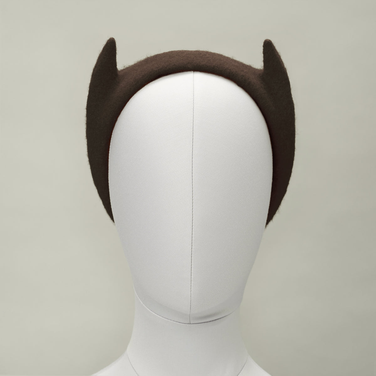 AGRAT (BROWN)