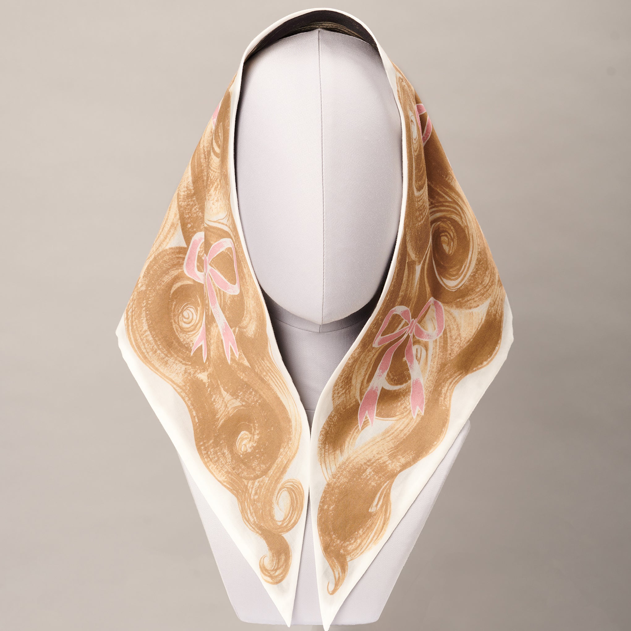NECIA SCARF