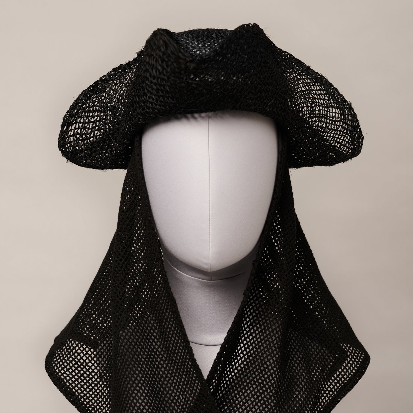 REMEDIOS (Black)